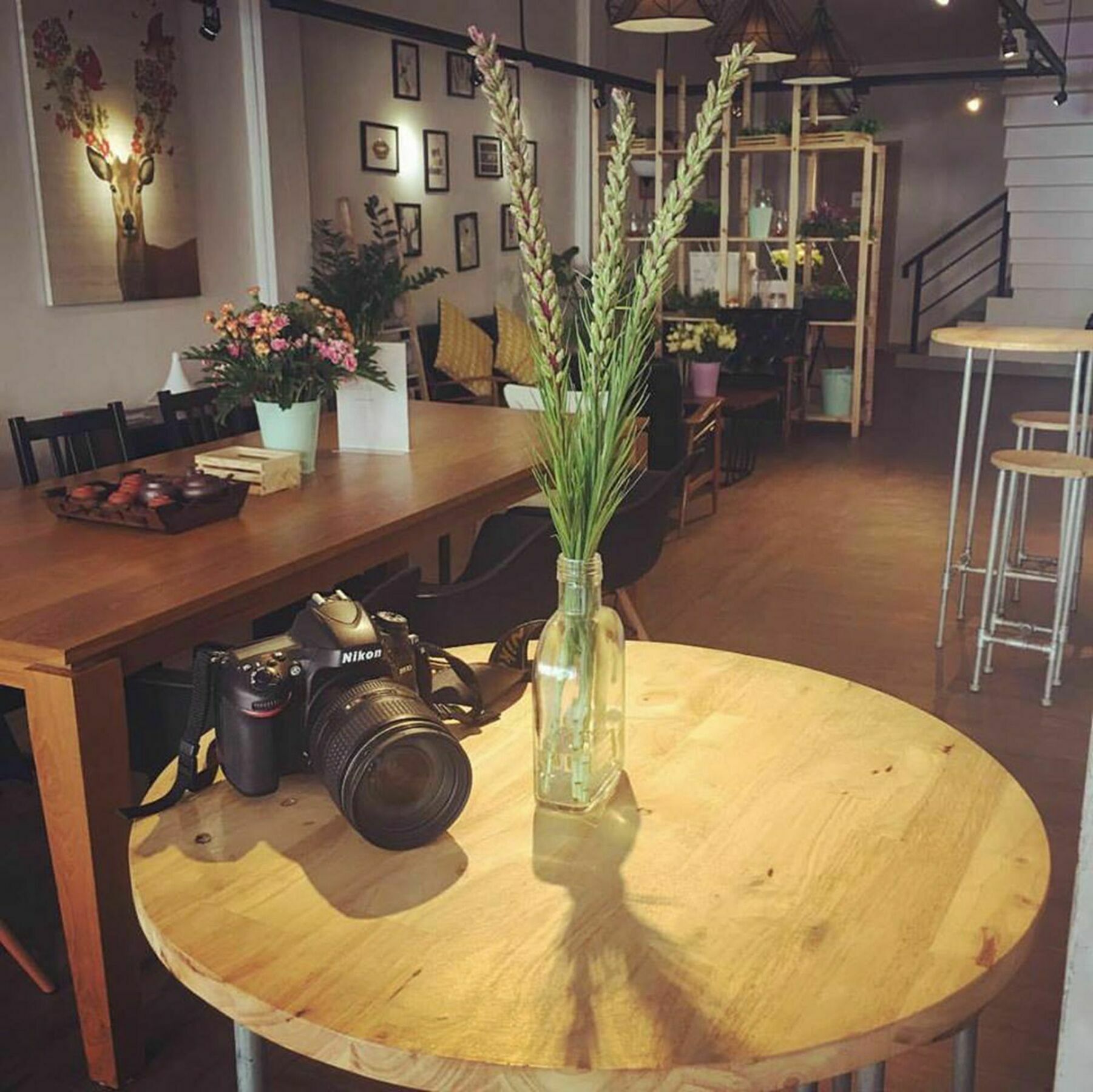 Folk Poshtel Silom Bed & Breakfast Bangkok Bagian luar foto